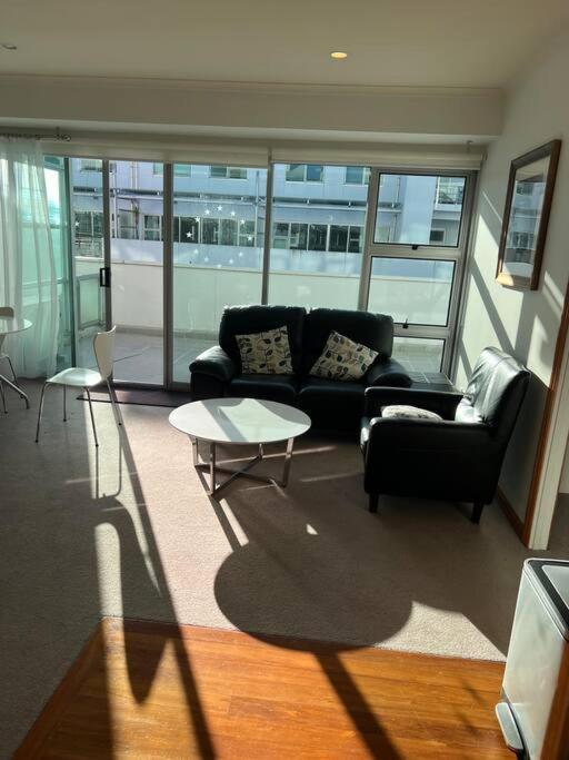 أوكلاند Seaview Waterfront Hotel Apt المظهر الخارجي الصورة