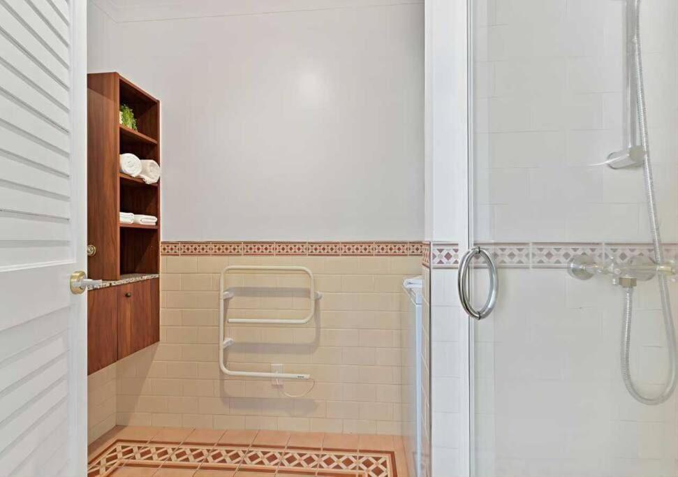أوكلاند Seaview Waterfront Hotel Apt المظهر الخارجي الصورة